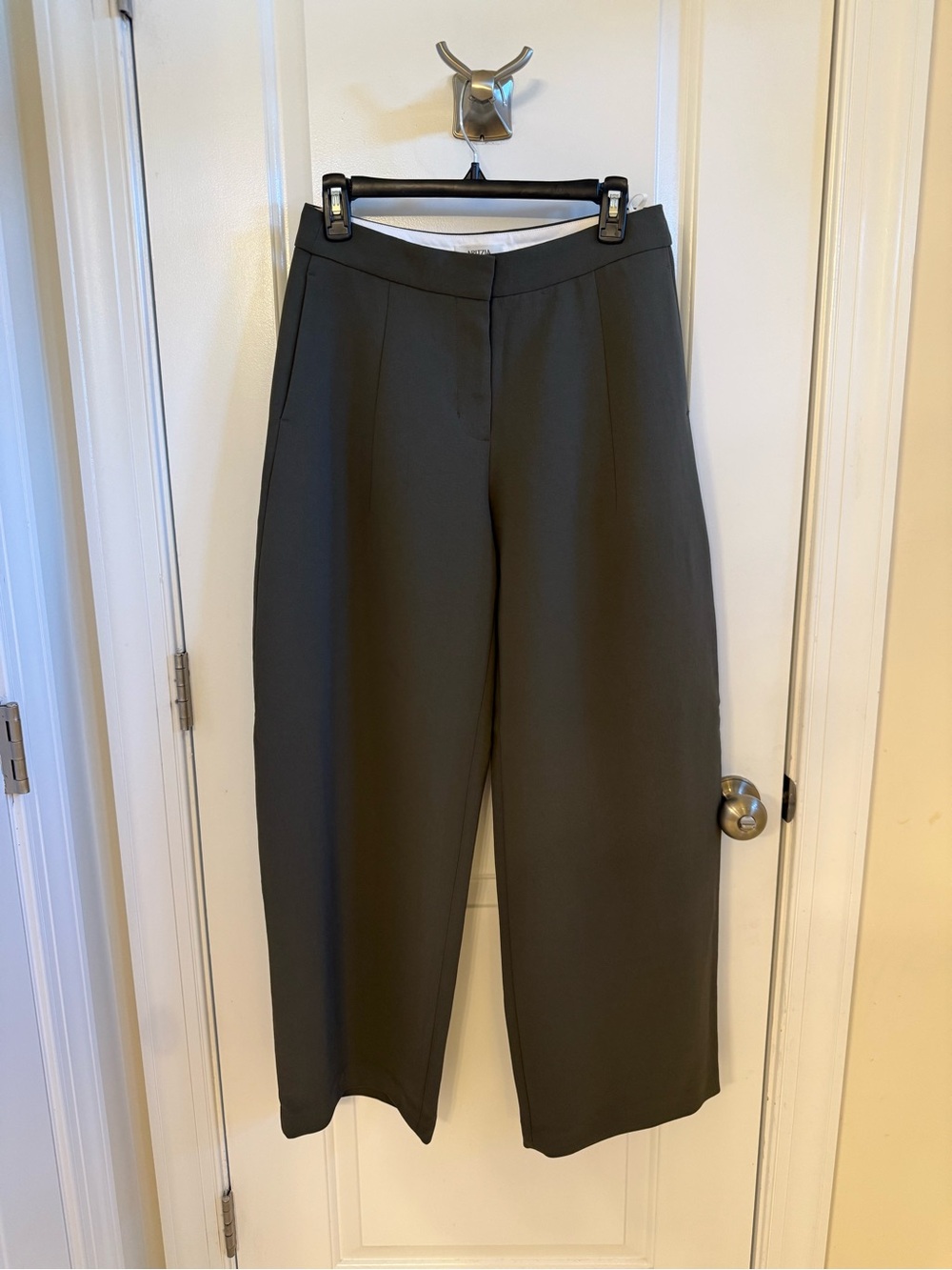 Aritzia Helix Barrel Pant - Crepette - Picture 8 of 8